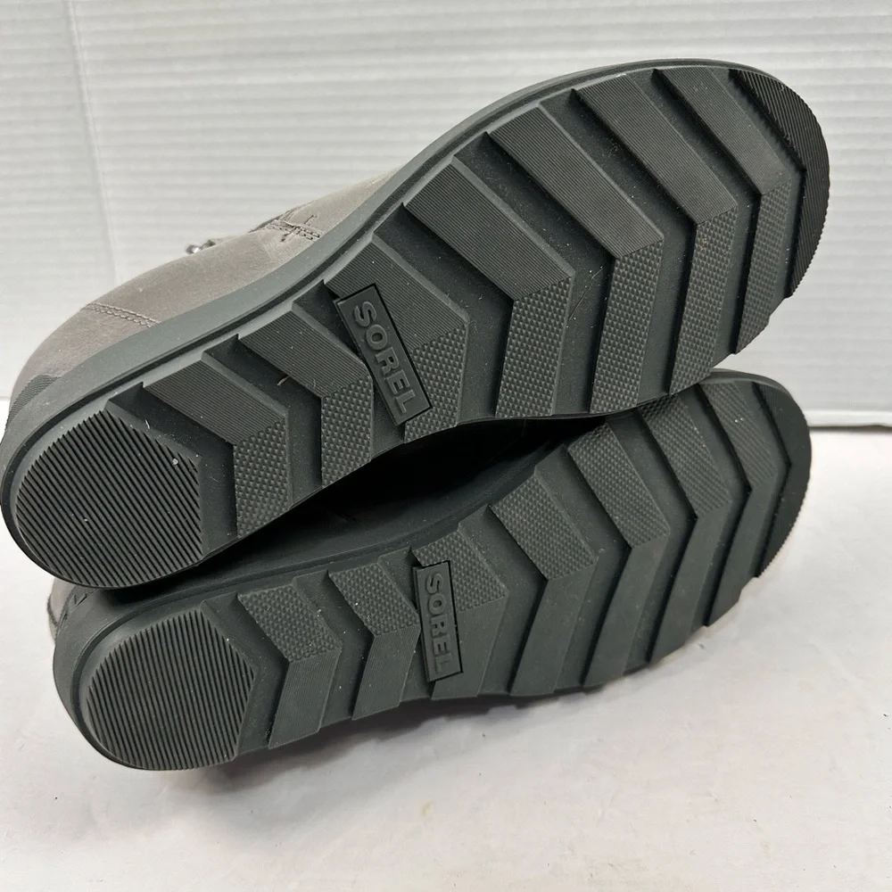 Sorel side zip